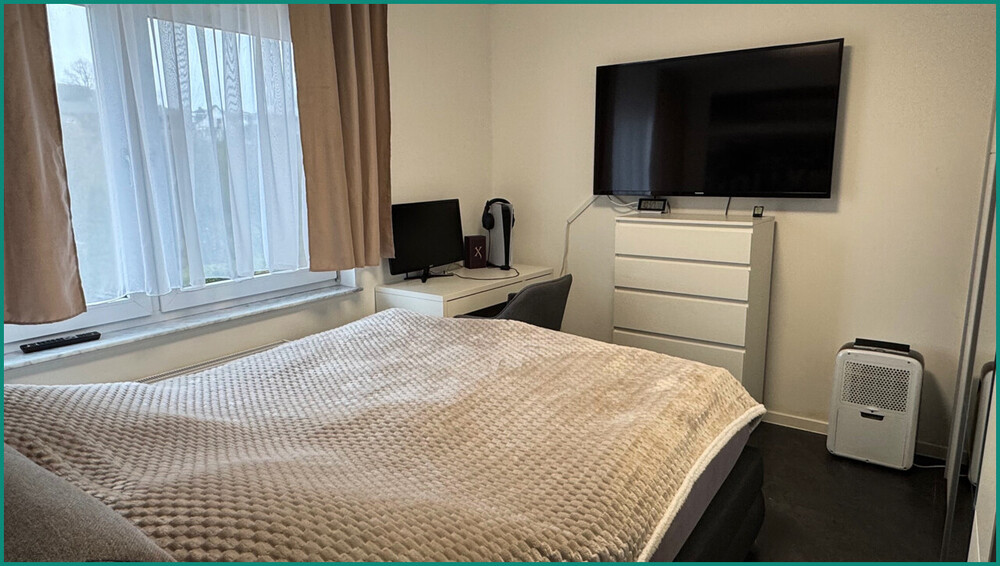 MODERNE EIGENTUMSWOHNUNG MIT TERRASSE, GARTEN U. STELLPLATZ AM STADTZENTRUM VON RADEVORMWALD, PROVIS - Erdgeschoßwohnung Radevormwald | Angebot:25961829