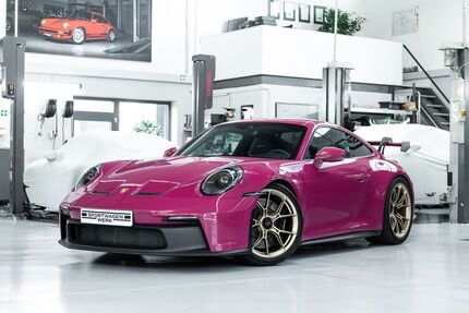 Porsche 992 7.600 km 199.550 &euro; Neuss 41470
