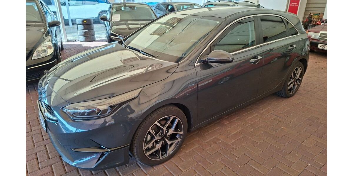 Kia ceed / Ceed 13.800 km 24.500 &euro; Wülfrath 42489