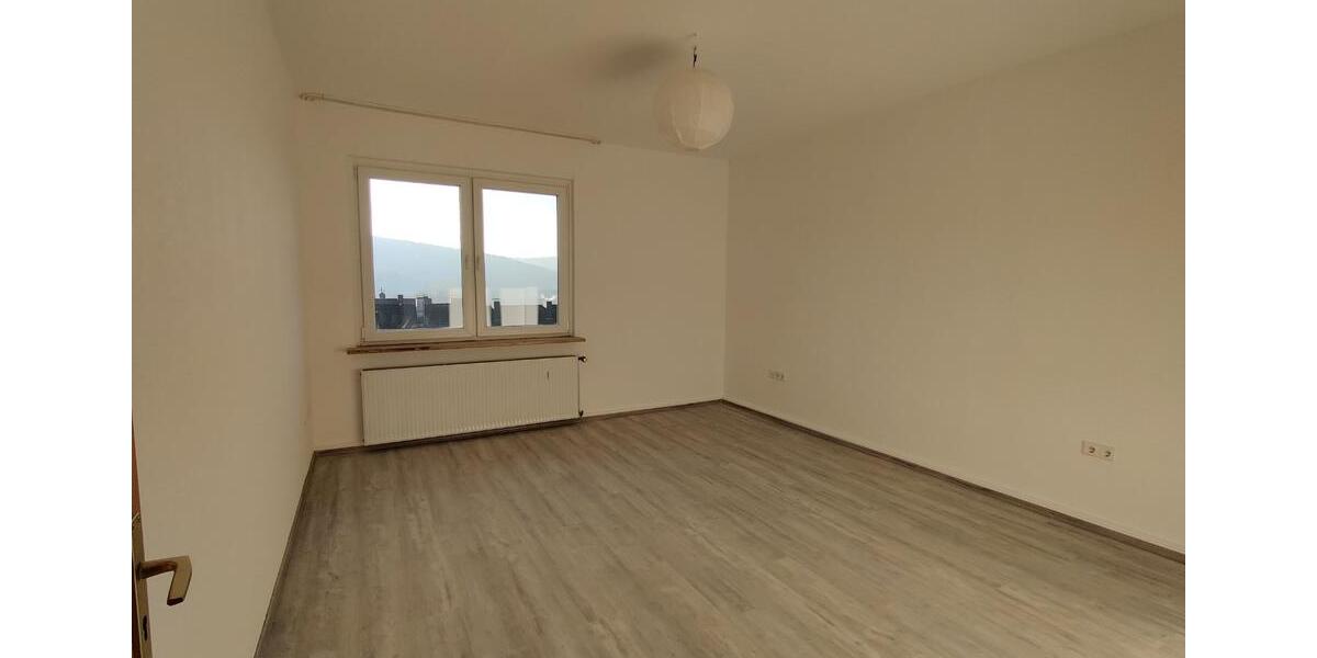 Etagenwohnung Wuppertal Gemarkung Langerfeld - 2 Zimmer, 60 m&sup2;, 450&euro; | Angebot:25514527