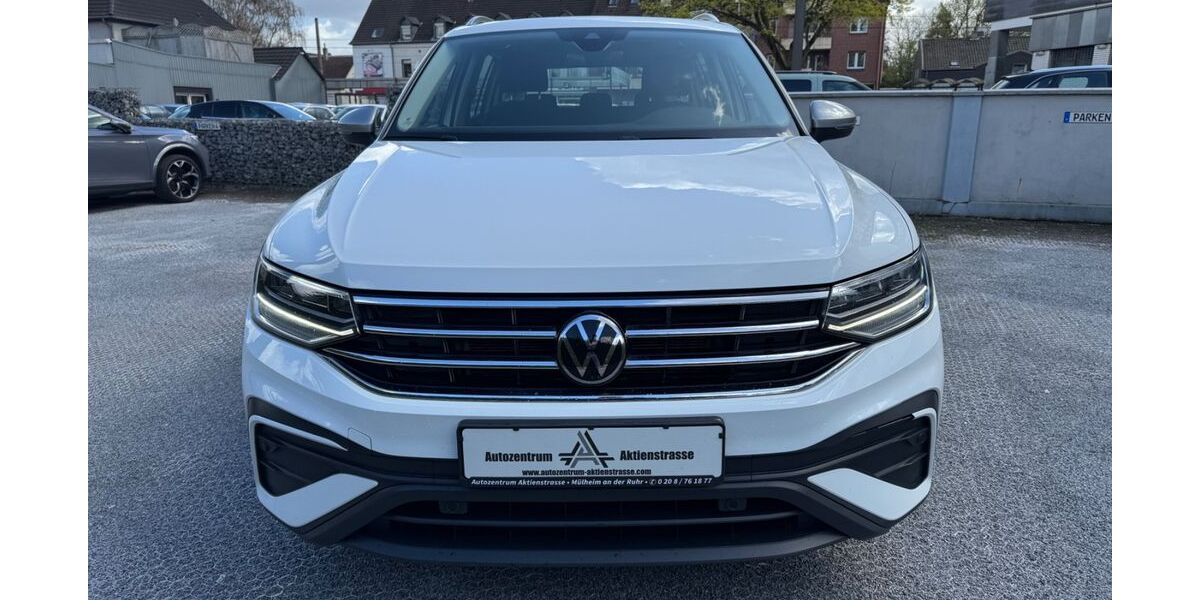 VW Tiguan 113.000 km 25.999 &euro; Mülheim / Ruhr 45473