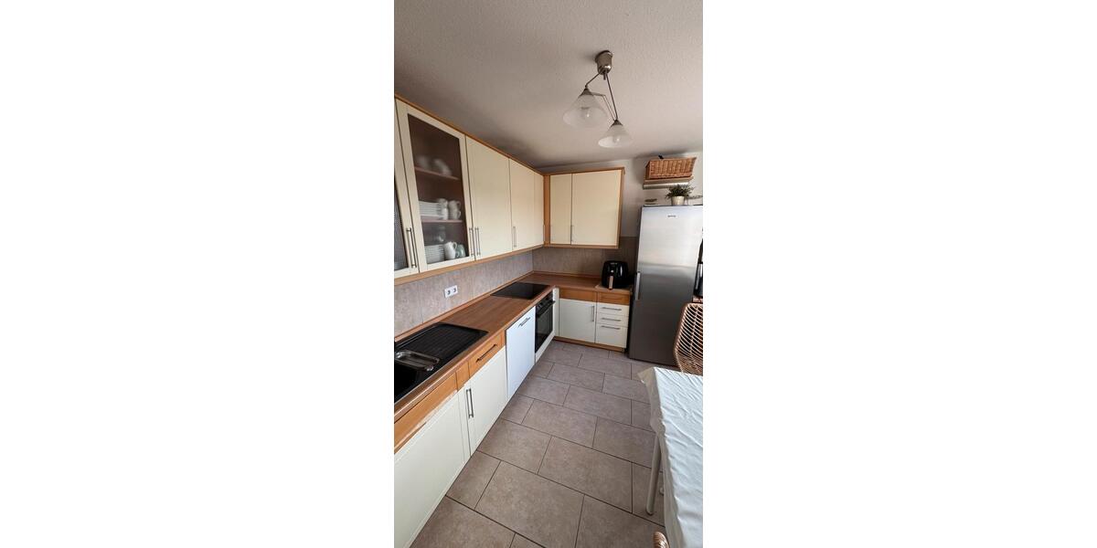 Etagenwohnung Duisburg Walsum - 4 Zimmer, 89 m&sup2;, 229.000&euro; | Angebot:25058197