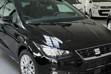 Seat Ibiza 33.389 km 17.850 &euro; Remscheid 42859