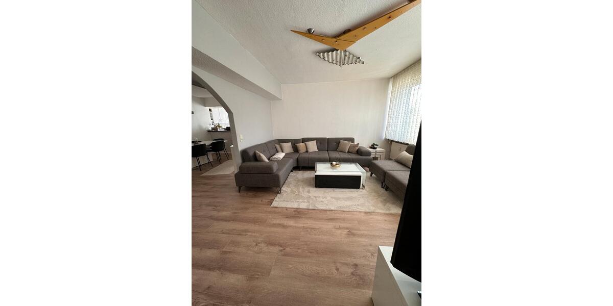 Erdgeschoßwohnung Remscheid - 4 Zimmer, 89 m&sup2;, 250.000&euro; | Angebot:24776634