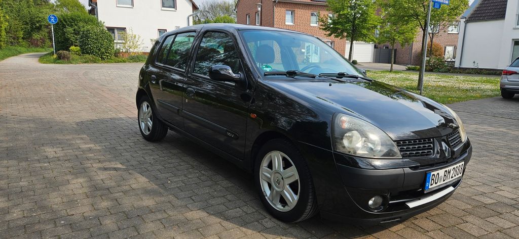 Renault Clio 133.000 km 1.990 &euro; Gladbeck 45968