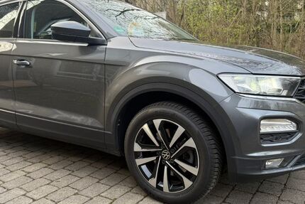 VW T-Roc 96.147 km 15.590 &euro; Essen 45134