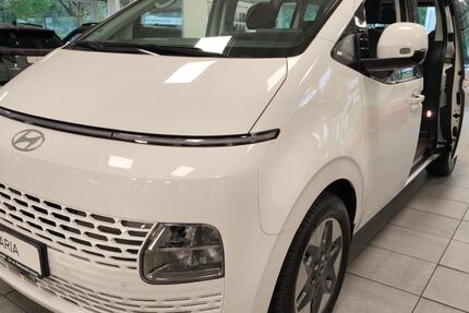 Hyundai STARIA 4.568 km 45.970 &euro; Gelsenkirchen 45897