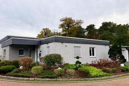 Haus Erkrath - 2 Zimmer, 95 m&sup2;, 1.400&euro; | Angebot:25048643