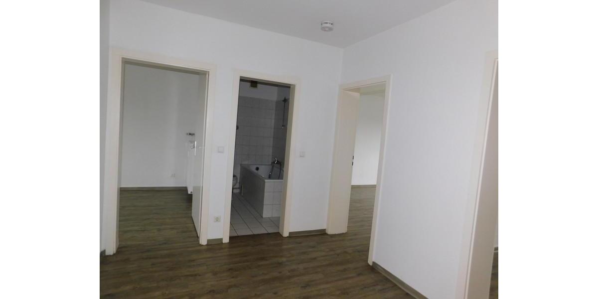 Etagenwohnung Essen Stadtbezirk IV - 3 Zimmer, 70 m&sup2;, 654&euro; | Angebot:24736561
