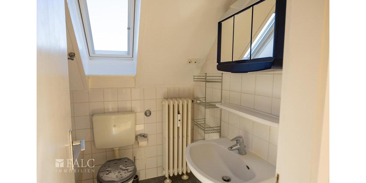 Dachgeschoßwohnung Heiligenhaus - 2 Zimmer, 41 m&sup2;, 405&euro; | Angebot:24780673