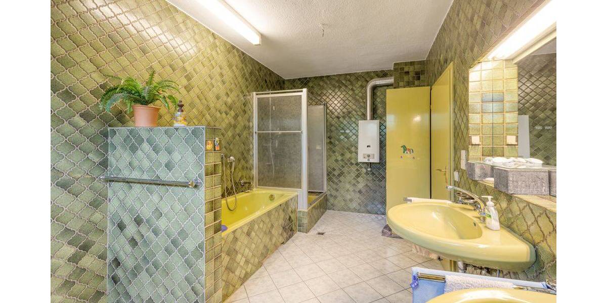 Einfamilienhaus Solingen Solingen-Mitte - 9 Zimmer, 278 m&sup2;, 725.000&euro; | Angebot:26820709