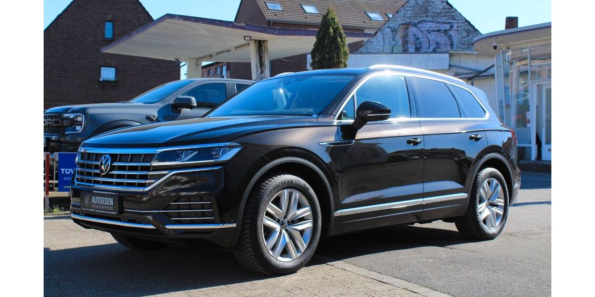 VW Touareg 117.000 km 37.900 &euro; Neuss 41468