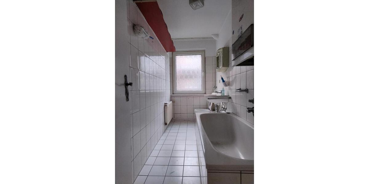 Etagenwohnung Duisburg Hamborn - 2 Zimmer, 62 m&sup2;, 620&euro; | Angebot:25280128