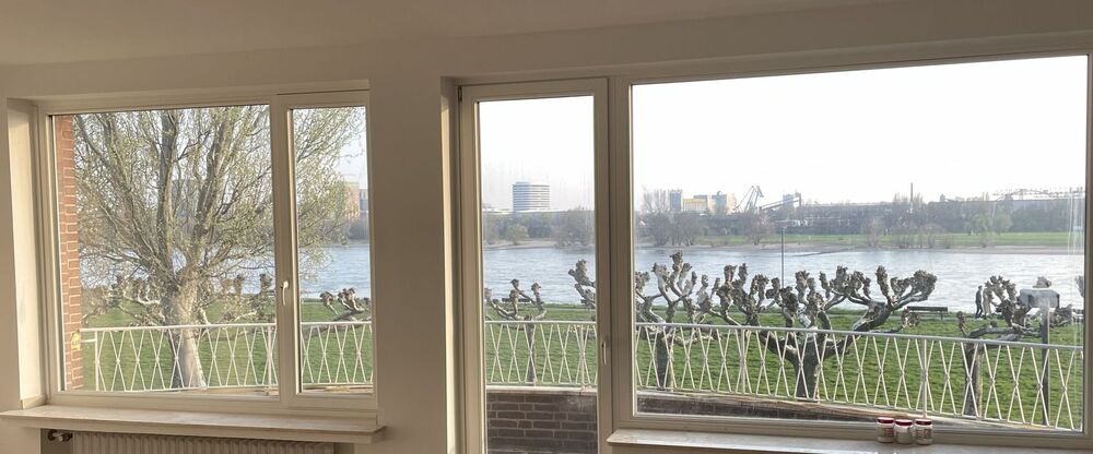 Beste Lage in Oberkassel mit Traumblick auf den Rhein - Maisonettenwohnung Düsseldorf Oberkassel | Angebot:26964483