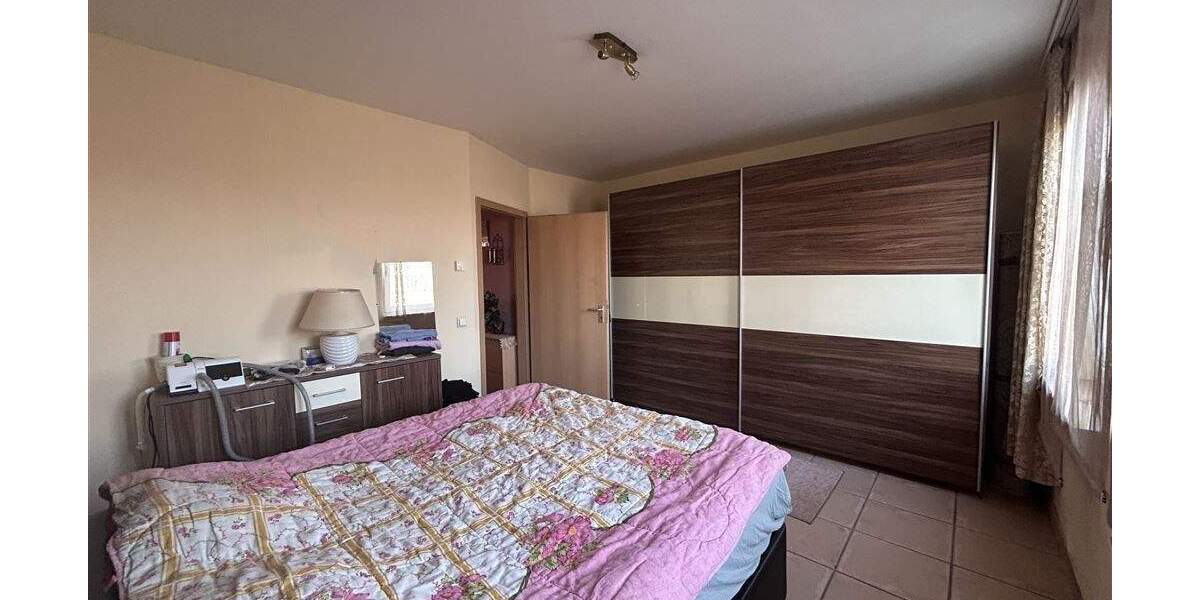 Reihenmittelhaus Oberhausen Altstadt-Mitte - 5 Zimmer, 112 m&sup2;, 399.900&euro; | Angebot:25678702