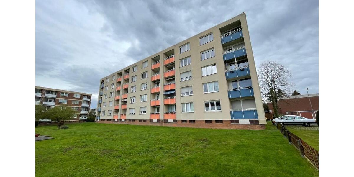 Etagenwohnung Duisburg Hochheide - 3.5 Zimmer, 70 m&sup2;, 169.000&euro; | Angebot:25498383