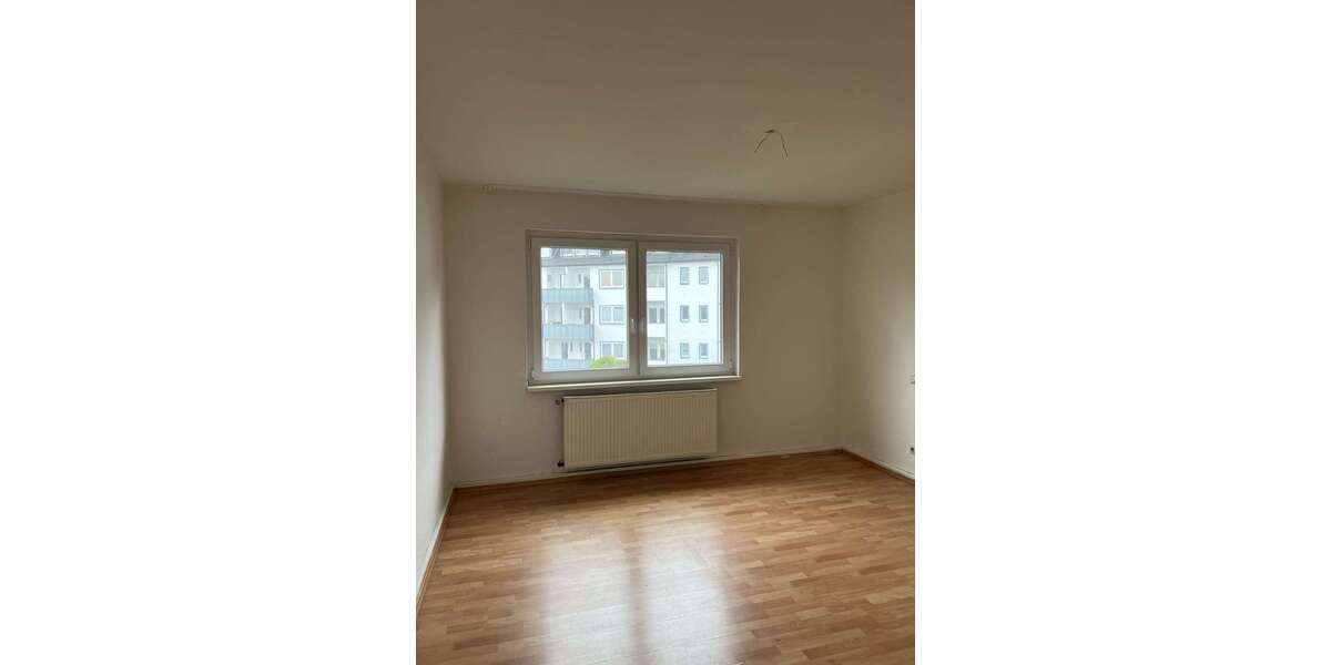 Etagenwohnung Essen Holsterhausen - 3 Zimmer, 67 m&sup2;, 640&euro; | Angebot:27522220