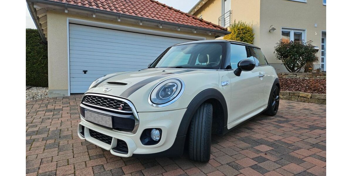 Mini Cooper S 143.638 km 12.990 &euro; Herdecke 58313