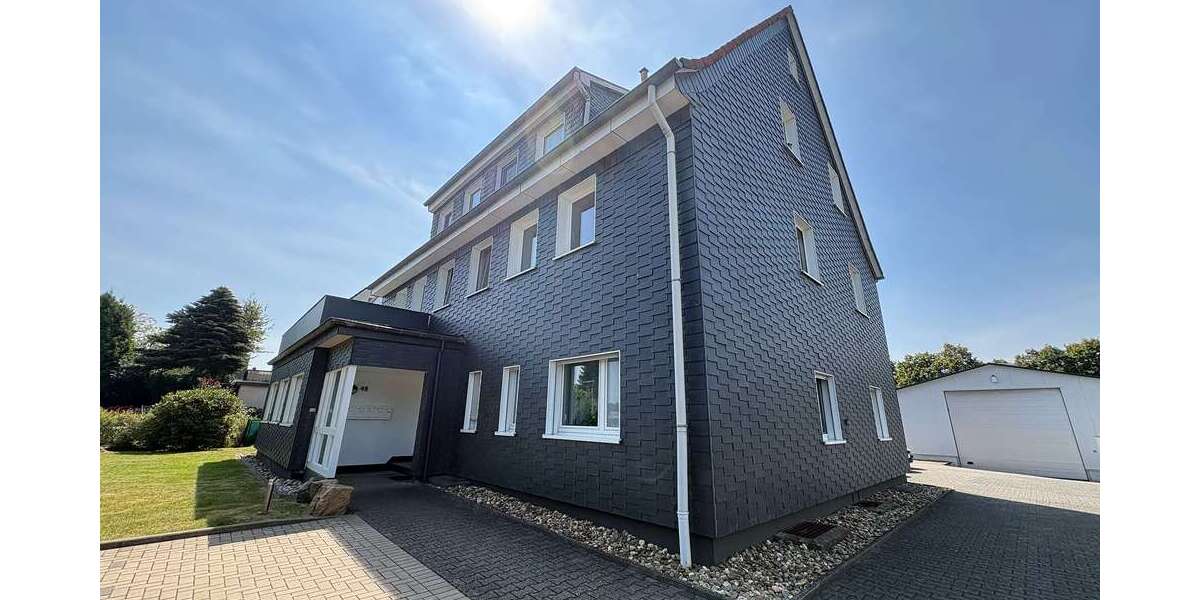 Etagenwohnung Burscheid Kamp - 3 Zimmer, 125 m&sup2;, 925&euro; | Angebot:27174259