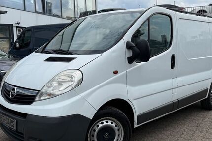 Opel Vivaro 173.356 km 4.850 &euro; Hilden 40721