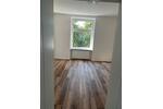 Etagenwohnung Remscheid Gemarkung Bergisch Born - 4 Zimmer, 135 m&sup2;, 1.700&euro; | Angebot:27536393