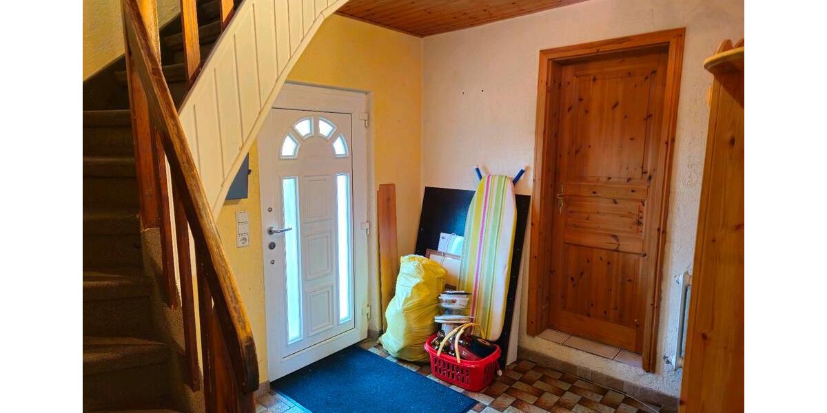 Einfamilienhaus Wermelskirchen - 3.5 Zimmer, 84 m&sup2;, 230.000&euro; | Angebot:25139010