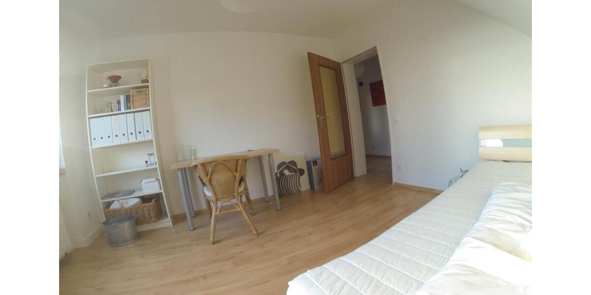Dachgeschoßwohnung Wuppertal Eckbusch - 1 Zimmer, 32 m&sup2;, 360&euro; | Angebot:27544520