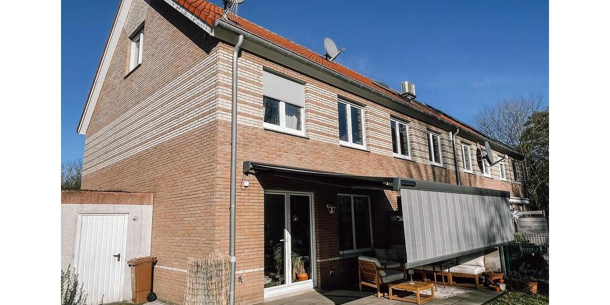 Reihenhaus Essen Stadtbezirk VI - 5 Zimmer, 127 m&sup2;, 1.970&euro; | Angebot:25922931