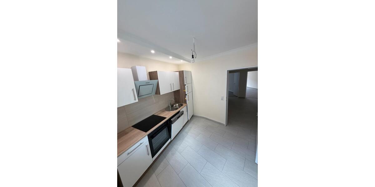 Etagenwohnung Wuppertal Gemarkung Elberfeld - 2 Zimmer, 56 m&sup2;, 680&euro; | Angebot:25558971