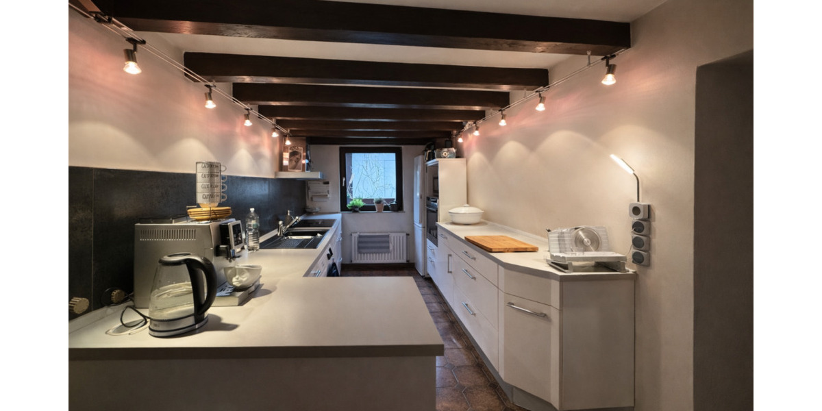 Einfamilienhaus Düsseldorf Wersten - 9 Zimmer, 340 m&sup2;, 800.000&euro; | Angebot:25686772