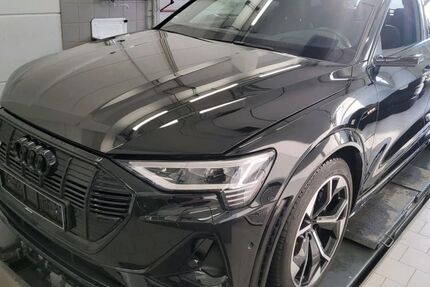 Audi e-tron 43.363 km 40.840 &euro; Hagen 58091