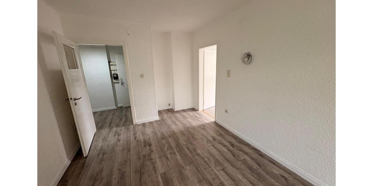 Etagenwohnung Duisburg Mittelmeiderich - 3 Zimmer, 55 m&sup2;, 550&euro; | Angebot:27535268