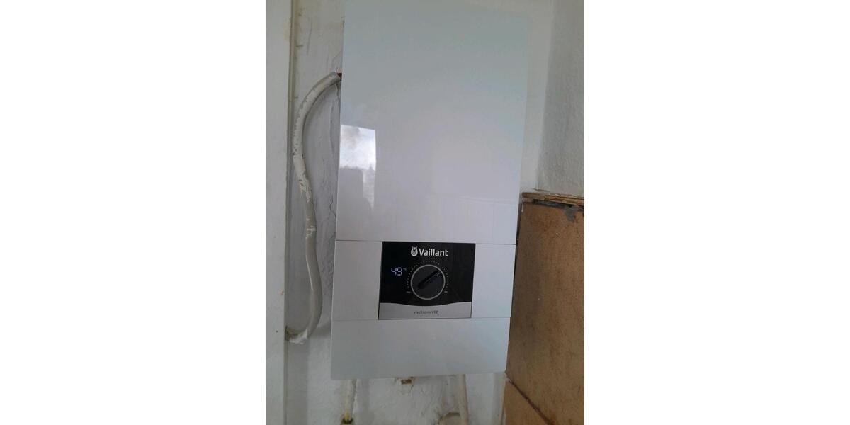 Dachgeschoßwohnung Remscheid Remscheid-Süd - 2 Zimmer, 98 m&sup2;, 1.000&euro; | Angebot:25709780