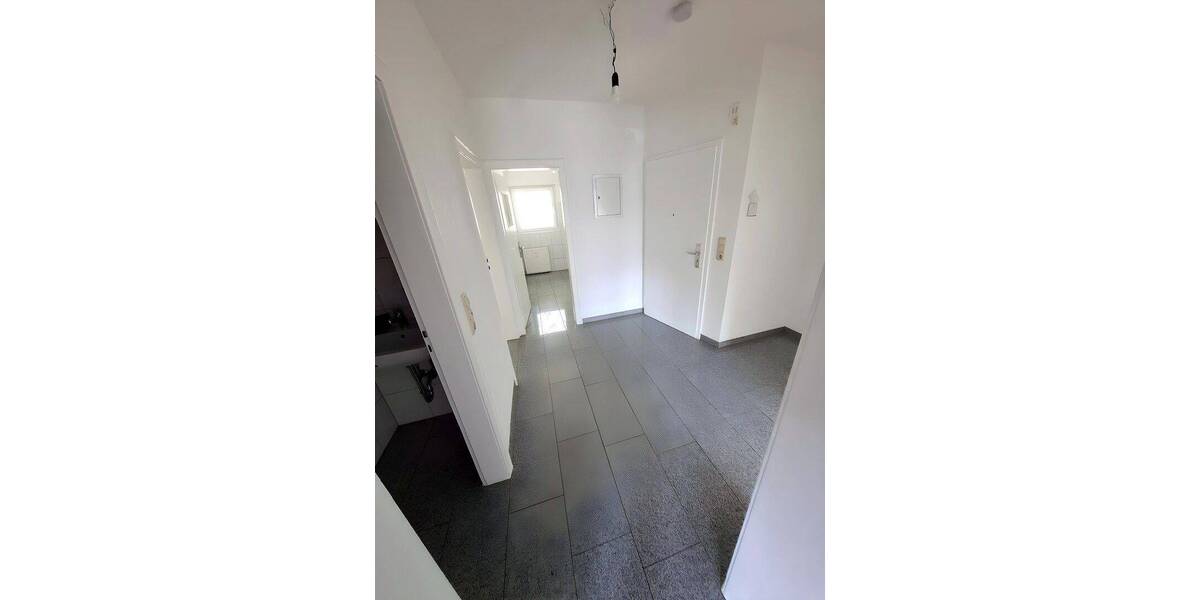 Etagenwohnung Bochum Innenstadt - 3 Zimmer, 73 m&sup2;, 850&euro; | Angebot:26805377