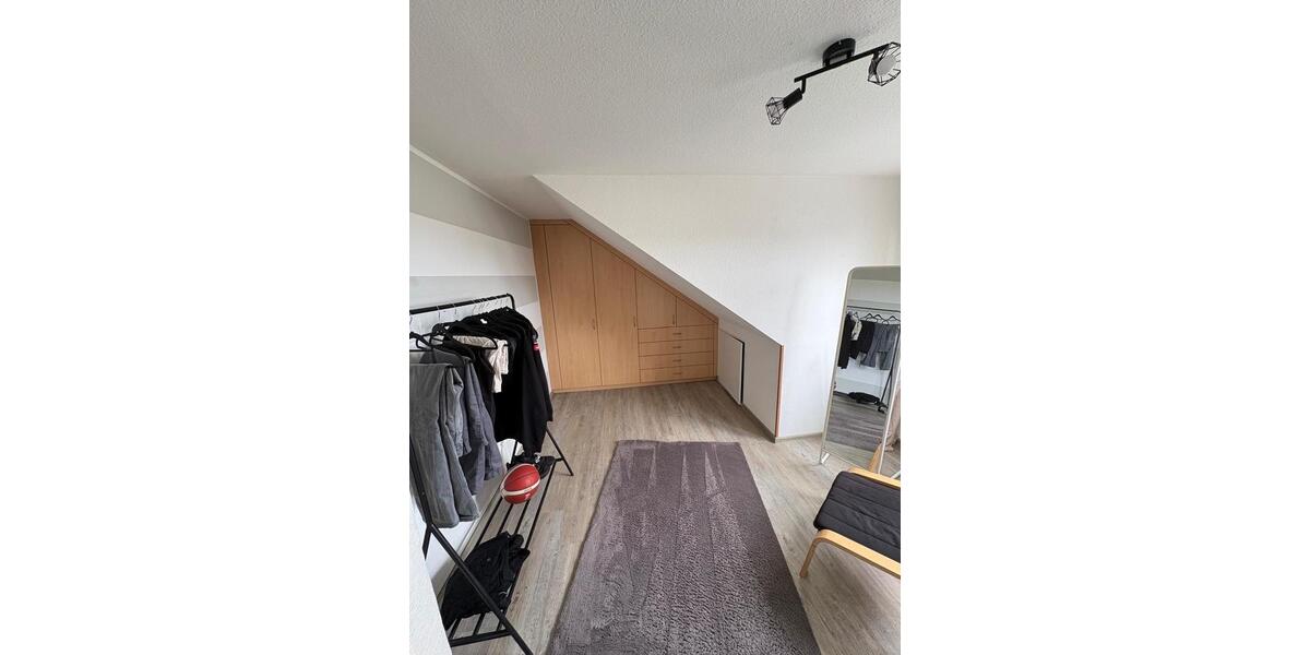 Dachgeschoßwohnung Hagen - 3.5 Zimmer, 103 m&sup2;, 249.000&euro; | Angebot:27472261