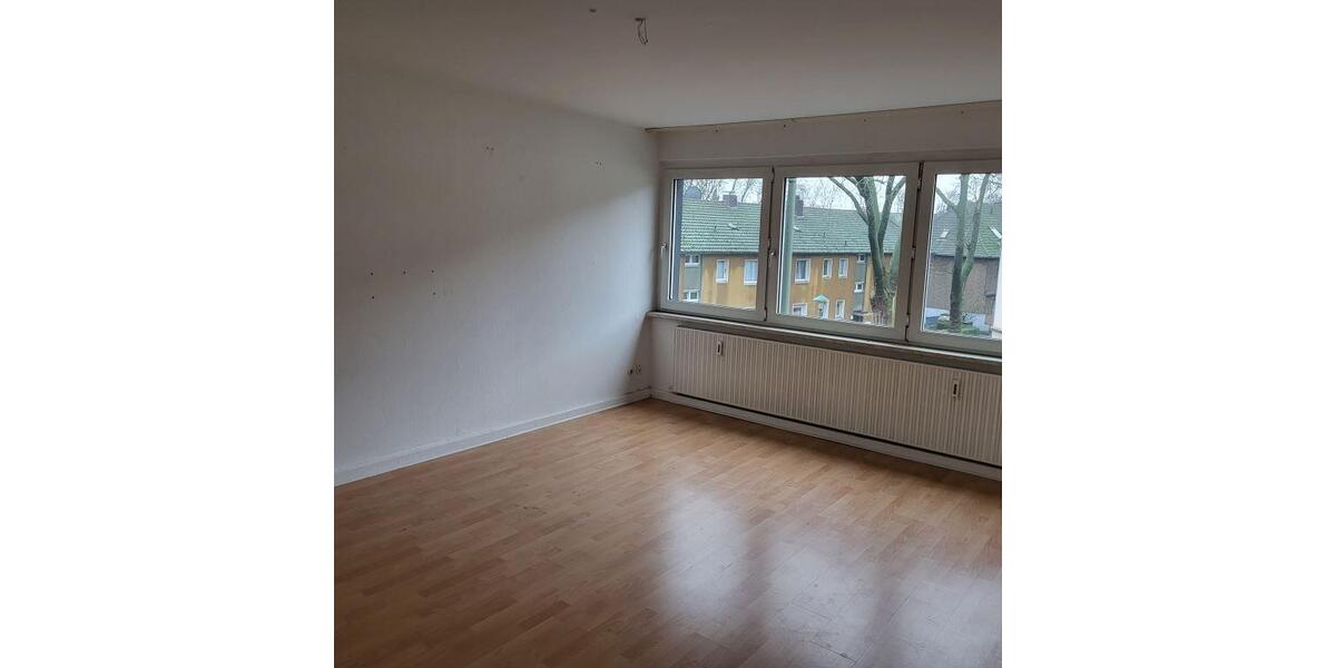 Etagenwohnung Duisburg Hamborn - 3 Zimmer, 80 m&sup2;, 480&euro; | Angebot:25990275