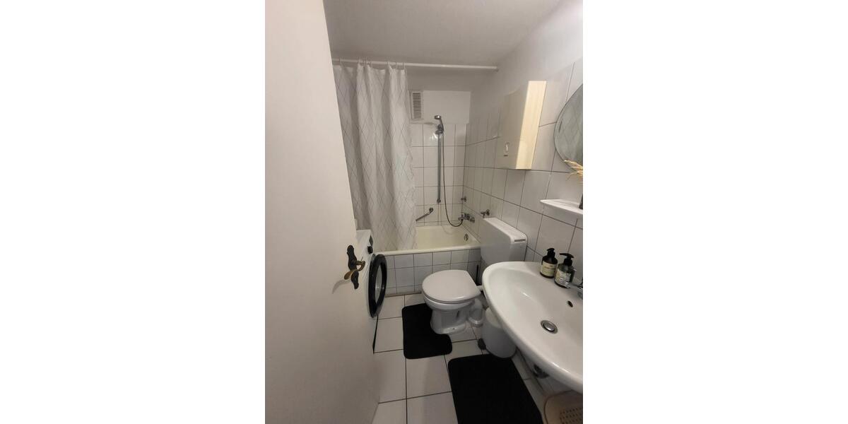 Etagenwohnung Düsseldorf Stadtbezirk 3 - 2 Zimmer, 61 m&sup2;, 250.000&euro; | Angebot:27514287