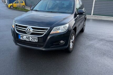 VW Tiguan 173.000 km 5.200 &euro; Düsseldorf 40595