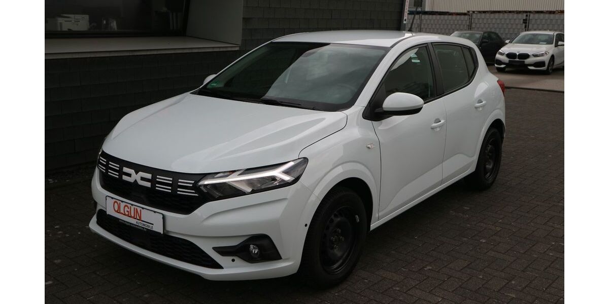 Dacia Sandero 22.498 km 13.890 &euro; Neuss 41469