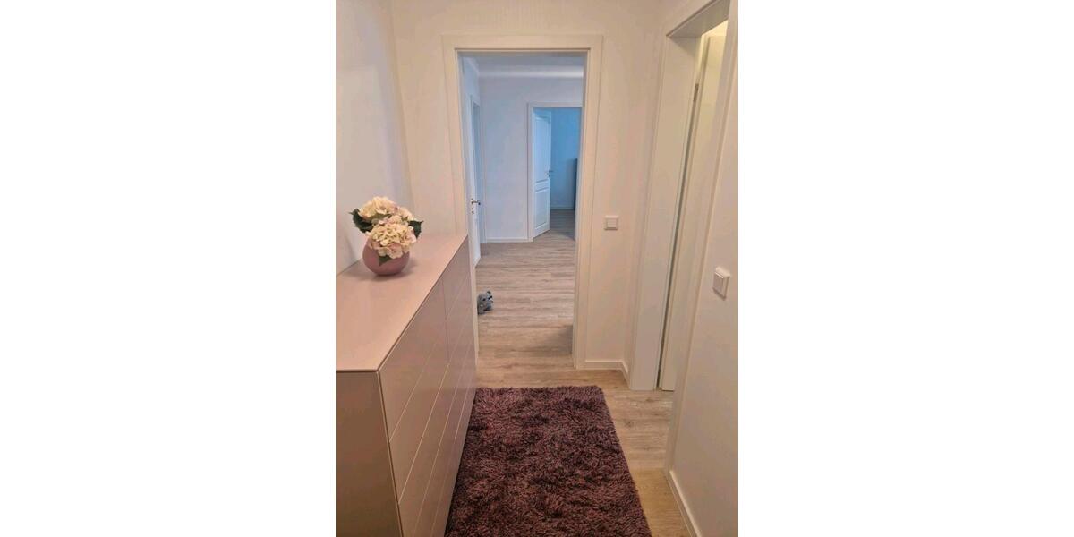 Etagenwohnung Oberhausen - 2.5 Zimmer, 57 m&sup2;, 1.500&euro; | Angebot:25936415