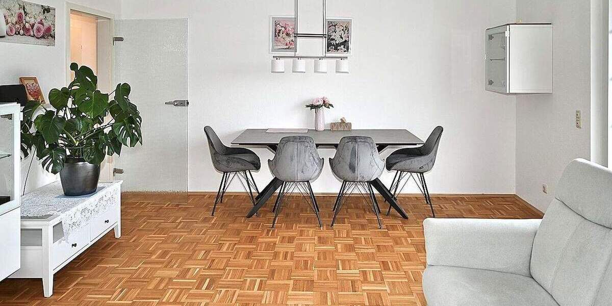 Etagenwohnung Bochum Stiepel - 4 Zimmer, 107 m&sup2;, 420.000&euro; | Angebot:25657492