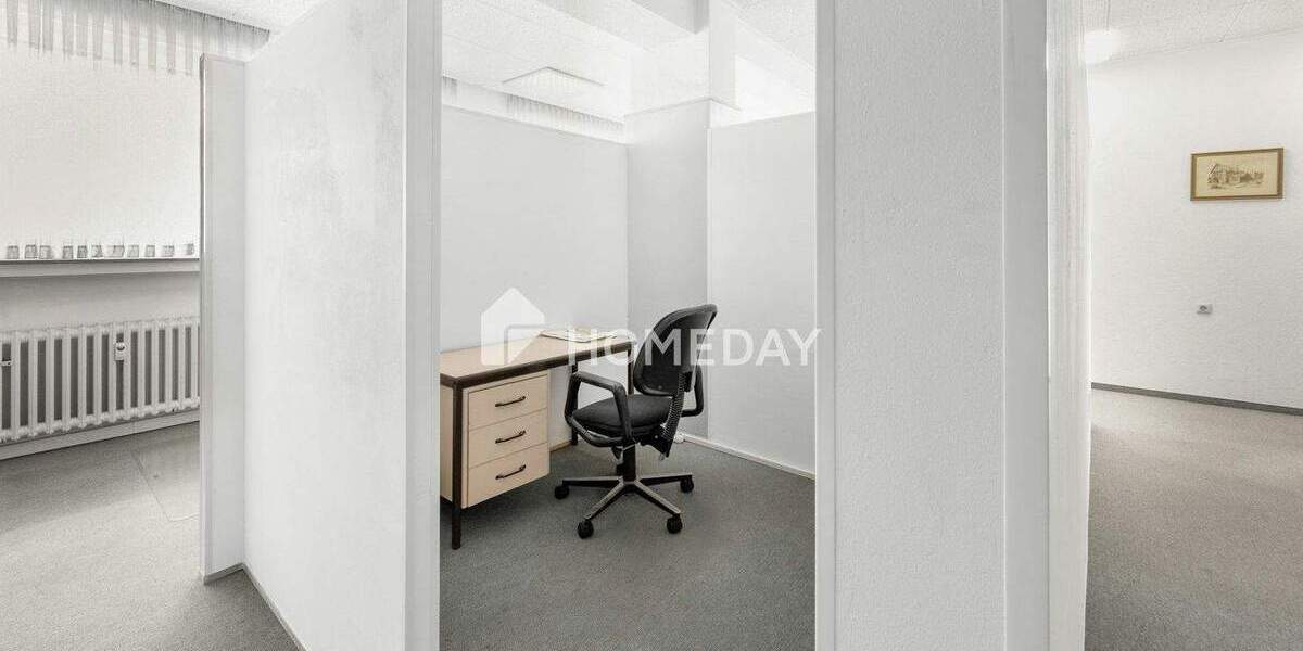 Etagenwohnung Duisburg Ruhrort - 7 Zimmer, 200 m&sup2;, 200.000&euro; | Angebot:25688347