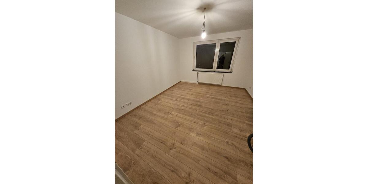 Etagenwohnung Ratingen - 2 Zimmer, 68 m&sup2;, 1.060&euro; | Angebot:27572215
