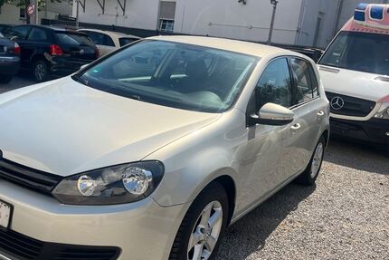VW Golf 84.400 km 7.600 &euro; Bochum 44795