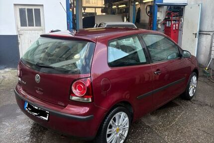 VW Polo 129.500 km 4.199 &euro; Düsseldorf 40591