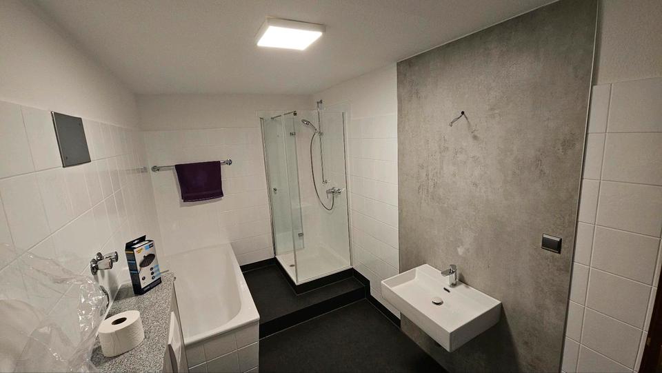 Etagenwohnung Duisburg Ruhrort - 3 Zimmer, 95 m&sup2;, 690&euro; | Angebot:27587060