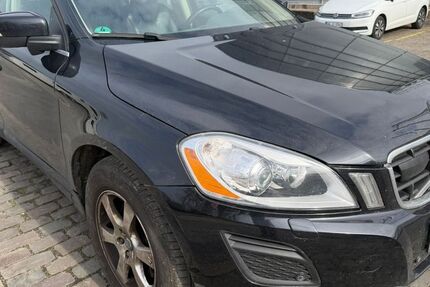 Volvo XC60 270.000 km 6.750 &euro; wuppertal 42285