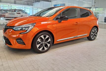 Renault Clio 18.965 km 13.000 &euro; Duisburg 47167