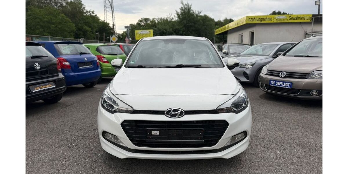 Hyundai i20 150.000 km 5.900 &euro; Bottrop 46238