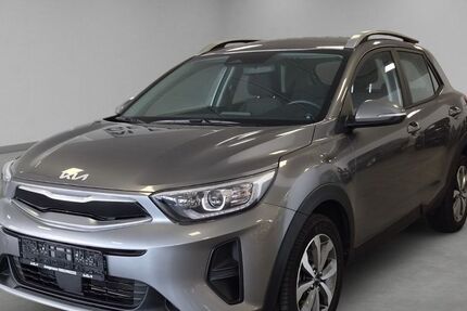 Kia Stonic 29.826 km 16.990 &euro; Wuppertal 42289